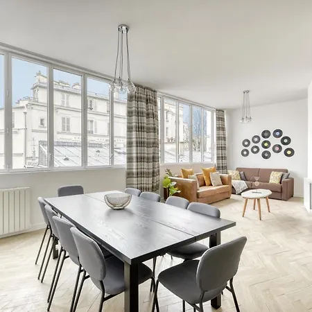 Cmg Butte Montmartre Ravignan Ii * Παρίσι